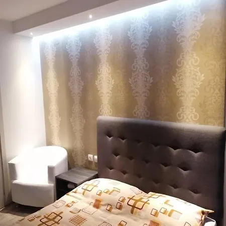 Gæstehus Prenociste Day