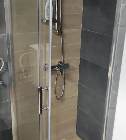 Prenociste Day Gæstehus 4*